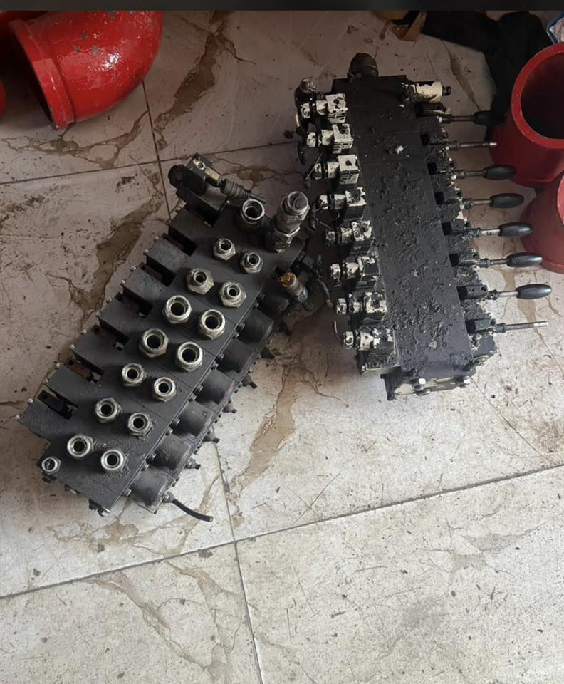 ✨ لأن شغلك يستحق الأفضل…
🏗️   نوفر جميع قطع الغيار الخاصة ببمبات الخرسانة بجودة عالية ومعايير عالمية (تركي - المانى - صيني ) .
🏗️   نخدم كبرى الشركات والمشروعات بمستوى عالمي.
🔧عندنا الجودة اللي تضمنلك شغل مستمر بدون توقف.
🔧  الجودة مش اختيار… الجودة أساس شغلنا.

#مضخات_خرسانة #مضخة_خرسانة #صب_خرسانة #معدات_بناء #معدات_إنشائية #مشروعات_بناء #مقاولات #مواقع_إنشاء #خرسانة_جاهزة #قطع_غيار_مضخات #CapitalQuality


**إذا كنت صاحب هذا الإعلان وتريد حذفه لأي سبب، رجاءا أرسل رسالة إلى الدعم الفني**