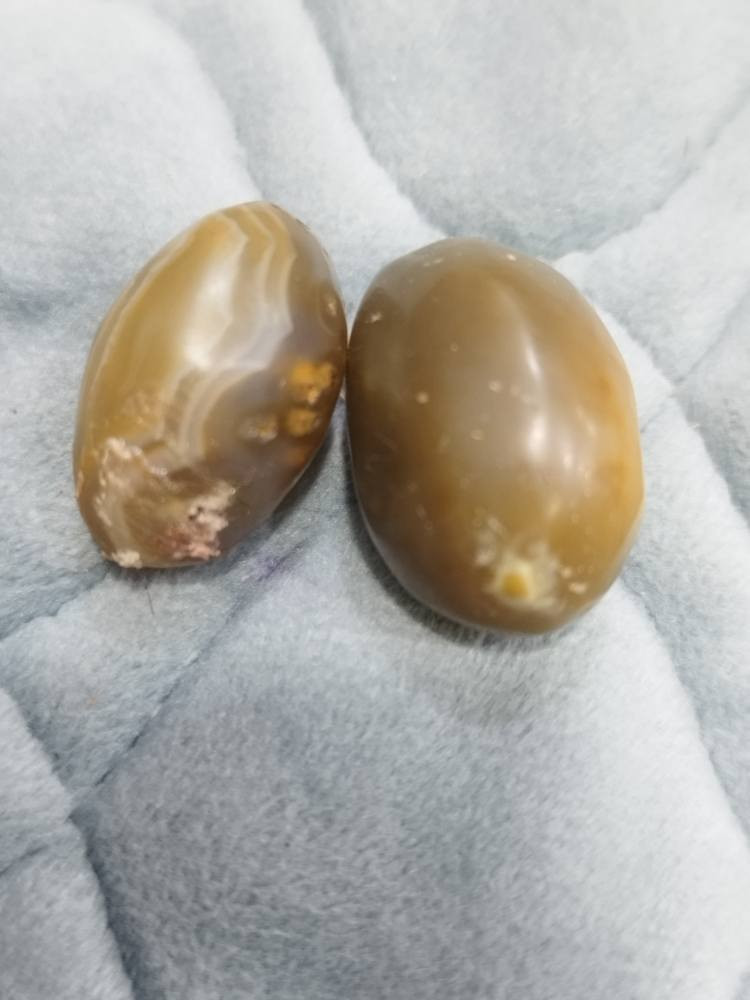 خرزات سليمانيات ملاكط الجنوب الحجر منكول ومجرب سابقا للمحبه والجذب وعقد السان وتسهيل الامور باذن للمهابه والوجاهه باذن الله تعالئ للاستفسار *********** عمارة, ميسان
