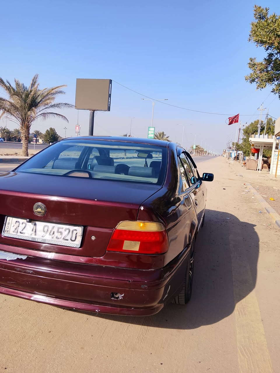 بي ام صقر موديل 1997
رقم اربيل انكليزي
السعر75
***********

