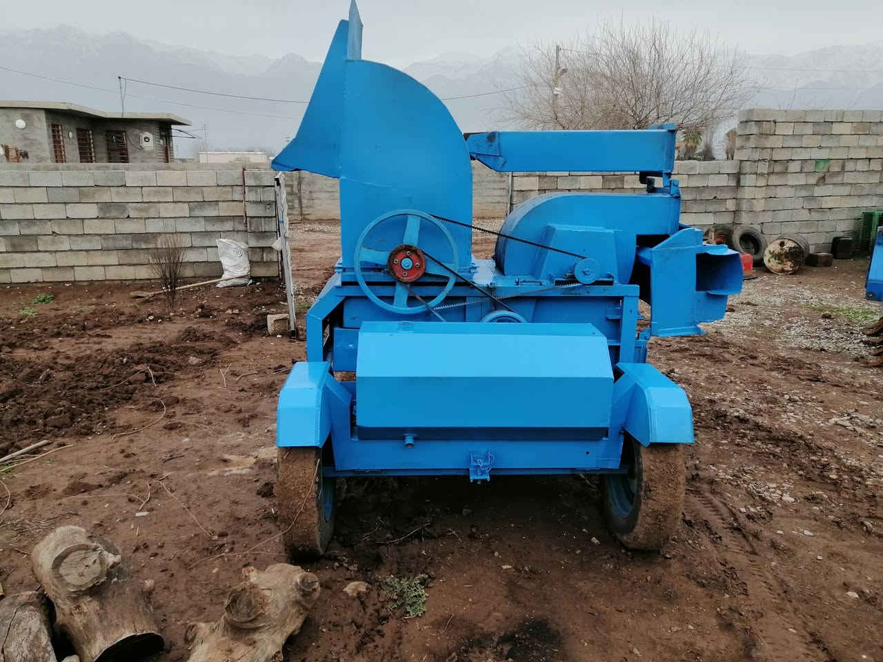 بۆفرۆشتن بەشەرتی هەموشتێک ***********
