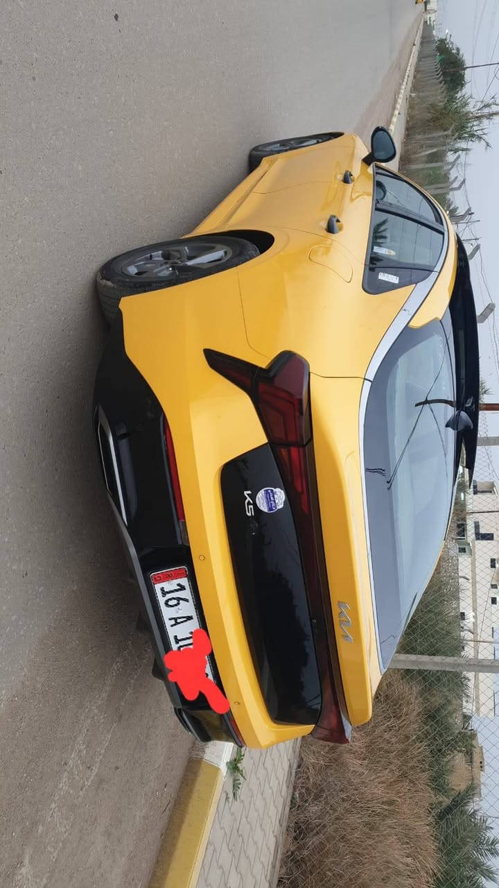 السلام عليكم
K 5.  موديل 24  فول مواصفات بانوراما السيارة جديدة بشرط تغليف الدشبول بعدة بيها  غاز بلاد  رقم قادسية ماكو داعي اشرح مواصفاتها الصور  تحكم مكانها بالديوانية  سعر البيع خاص على الرقم بي واتس اب للي يريد يشتري 
***********
