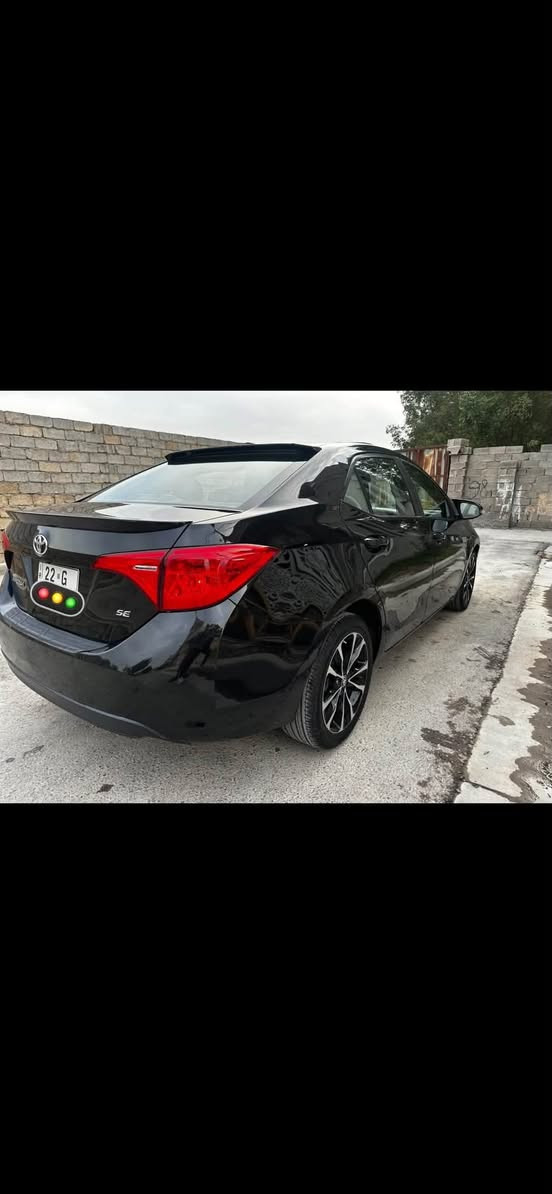 كورلا موديل 2018 / مواصفات / se
وارد امريكي بيه بنيد وجاملق من امريكا  
الدعاميه مغلفه فابلون 

كير ومحرك 1800 ع فحص 

فتحت سقف
بصمه وبصمه ابواب 
وبقيت مواصفاته معروفه 
رقم اربيل باسمي تحويل او وكاله 
السعر : 132 ورقه 
بغداد - الغزاليه 
 واتساب -  ***********
