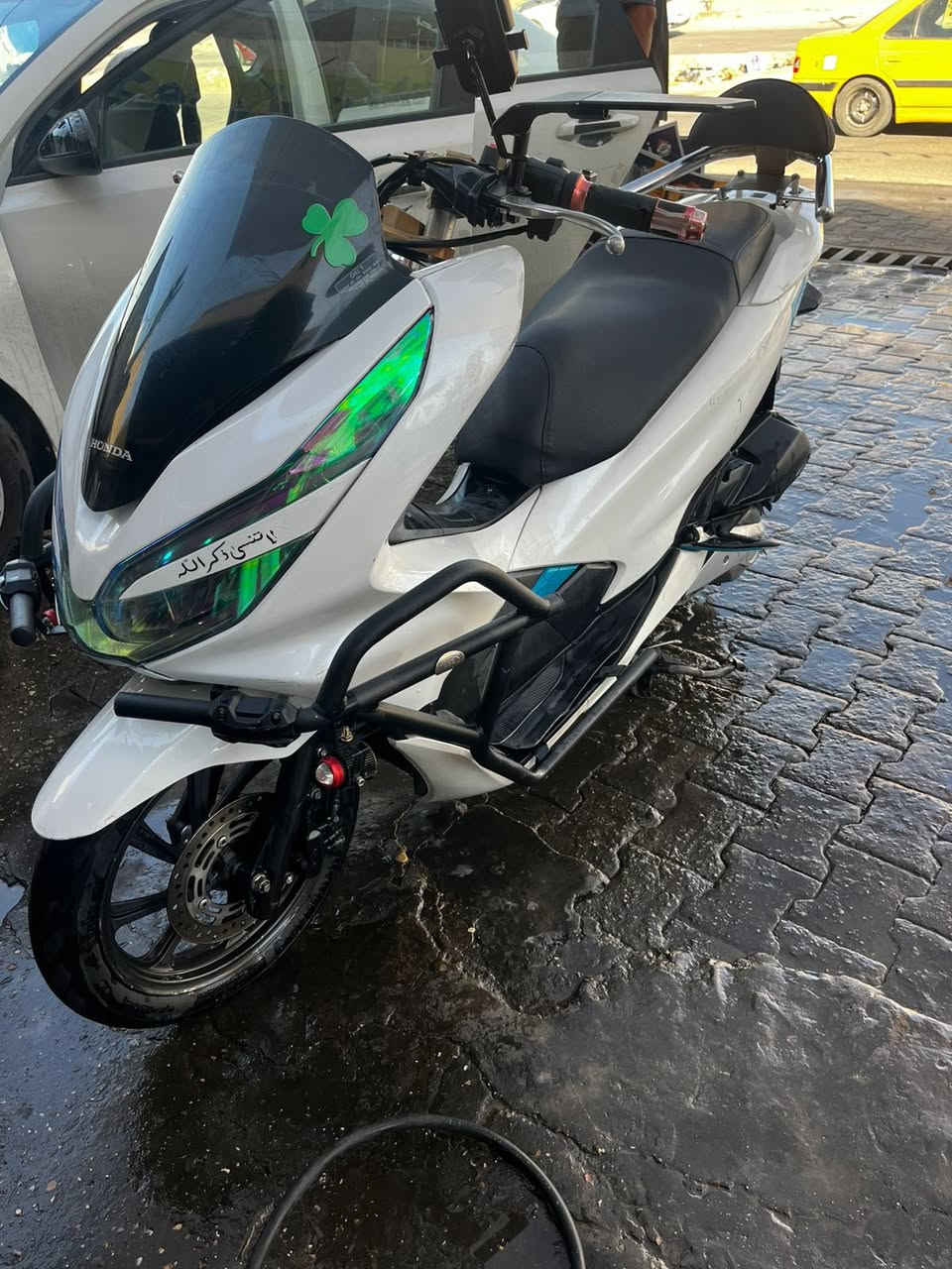 دراجه pcx للبيع
جيل ثالث وارد كوري 
الدراجه خير من الله 
درع اصلي sss
صالنصه شكل رياضي صوت خفيف كلش 
مكينه ناعمه 
اوراق منفيس ودخوليه
استيرن اصلي حاويه ثلاث قطع 
معدل الدراجه فوك ال120 
مكاني مدينه الصدر للستفسار :
***********
