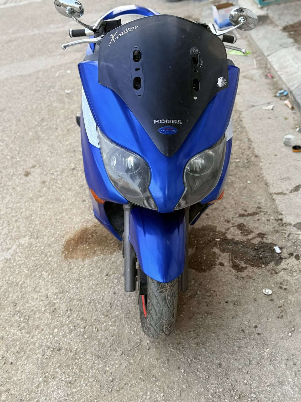 السلام عليكم
فورزة MF0.10  كرستال دراجة كلهة بلادي وكلهة 
شغالة مكينة فول كير 4 تحويلات و7نمر كهربائيات 
كلهة شغالة منضومة زنون تخم تاير جديد 
دراجة شرط احلى من الصور  أوراق كاملة 
الشراي يتصل ***********
مكاني بغداد العبيدي
