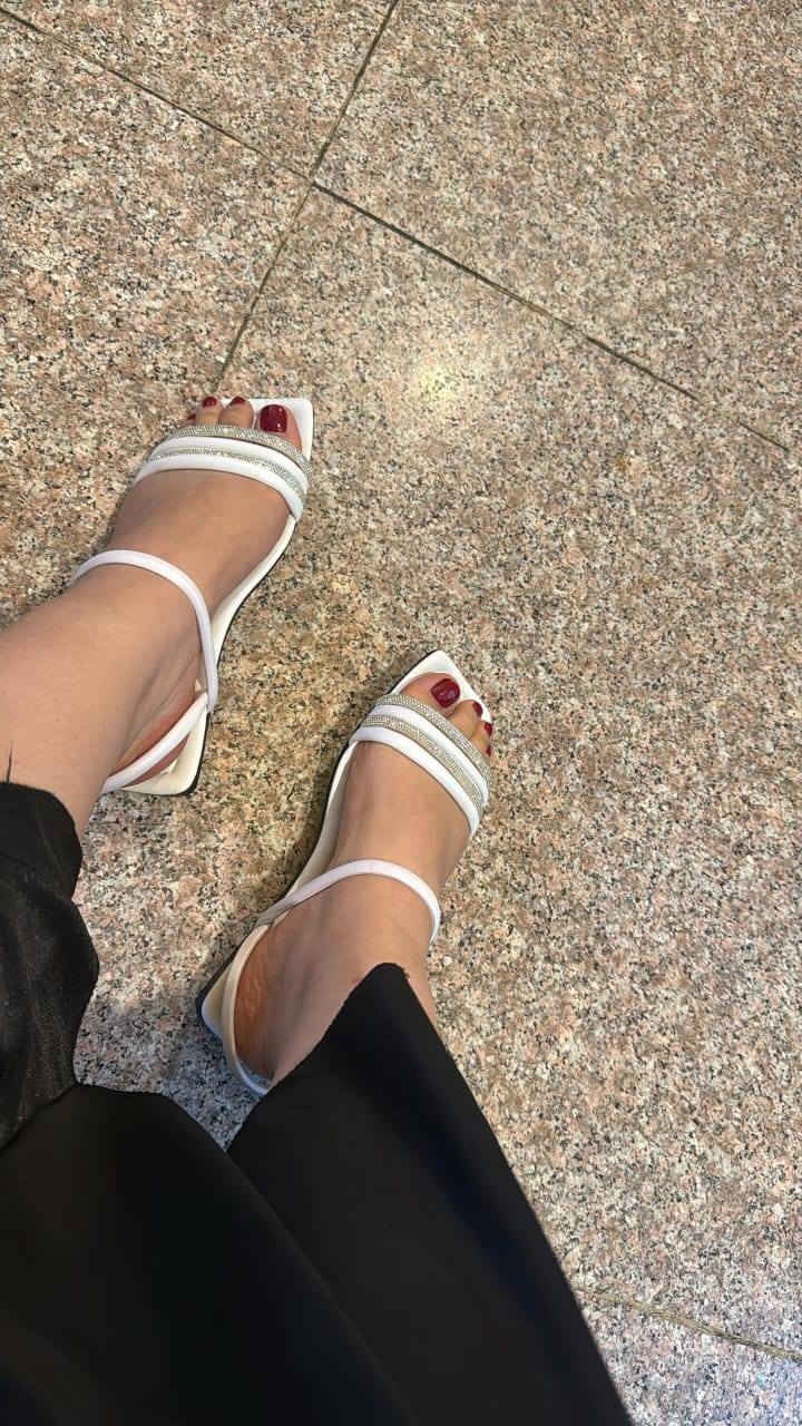 السلام عليكم
سعر القطعة 8الف قطعتين 15الف 3 قطع ب 21الف
جميع المقاسات متوفرة
يتوفر خدمة توصيل الى كافة انحاء العراق


**إذا كنت صاحب هذا الإعلان وتريد حذفه لأي سبب، رجاءا أرسل رسالة إلى الدعم الفني**