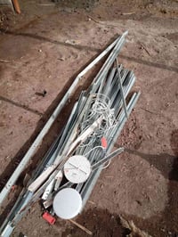 للبيع شلع سقف تنوي  ٣×٦  سعر  ٢٥ الف استفسار   07505986274