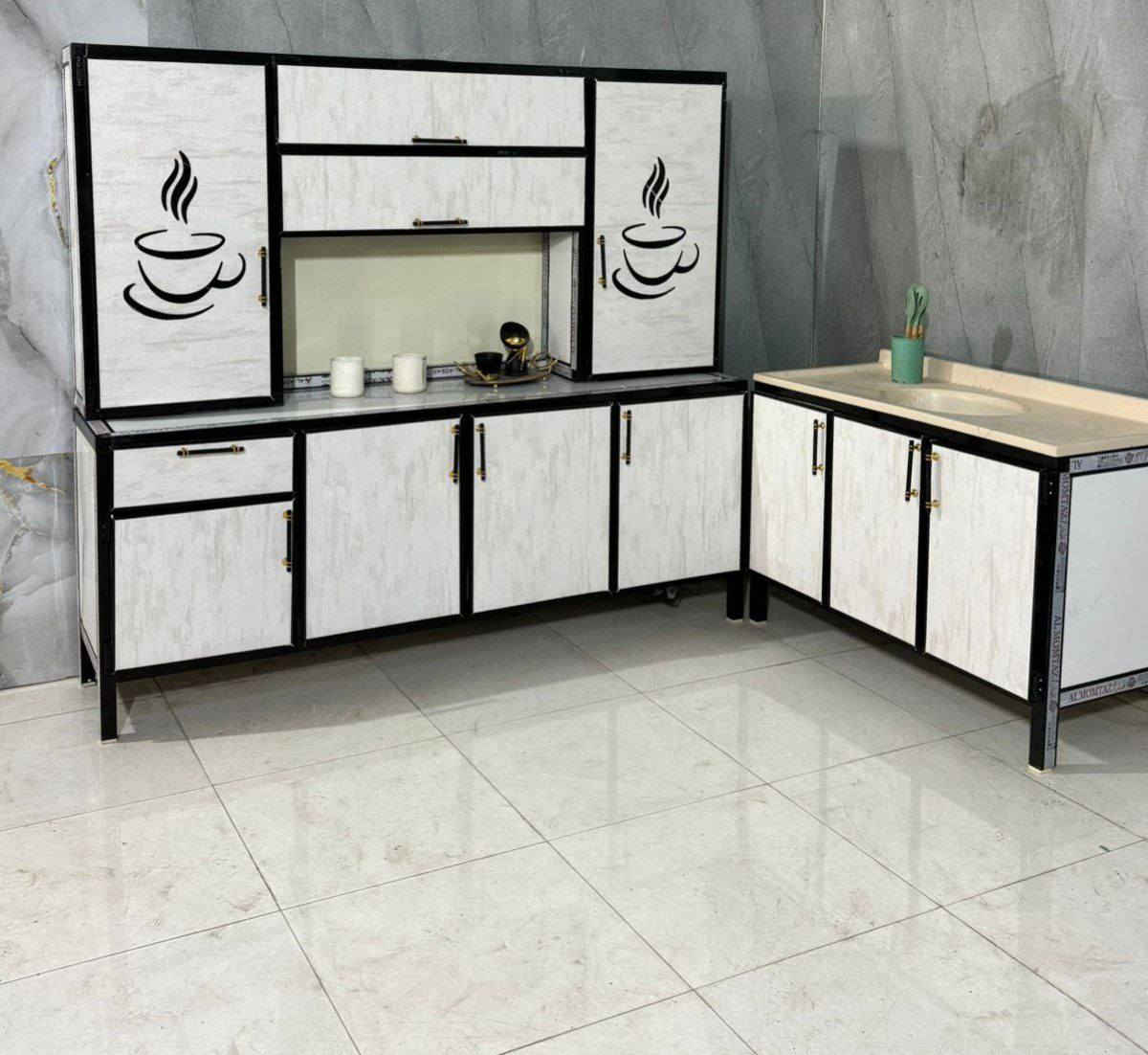 كاونتر
 مترين ارضي وملحق وسنك متر و20 السعر 275
للحجز والاستفسار يرجى التواصل خاص او على الرقم واتس  0787 613 6825 
توصيل بغداد مجاني 
محافضات حسب البعد
