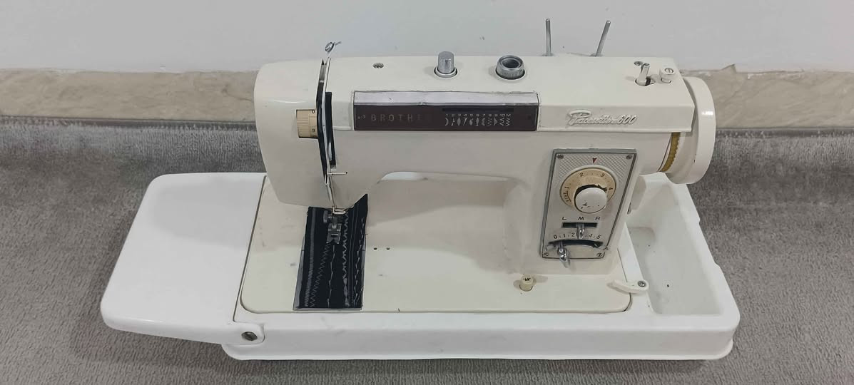 مەکینەی برازەری یابانی 12نەخش بۆ فرۆشتن. نرخی 125 و مەجالێک. گەیاندنمان هەیە رانية, السليمانية


**إذا كنت صاحب هذا الإعلان وتريد حذفه لأي سبب، رجاءا أرسل رسالة إلى الدعم الفني**