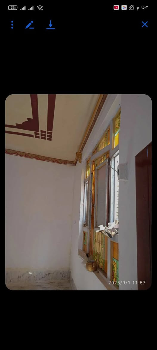 السلام عليكم بيت طابو صرف مساحة 90 تقاطع شحيم الشارع الجاي للشط مقابيل حسينية الحاج كامل النداف تفاصيله
 ديوانية 3 × 4 
مطبخ بارد 2 ونص مربع 
صحية 
صالة 5× 3 ونص 
غرفة نوم 5 × 4 
حمام مطبخ حار 
طابق ثاني 
غرفة 5 × 4 
صالة 7 × 3 ونص 
غرفة ثانية 3 × 4
صحيات خارجية 
مكلف بالنشر 
رقم صاحب الدار
***********
