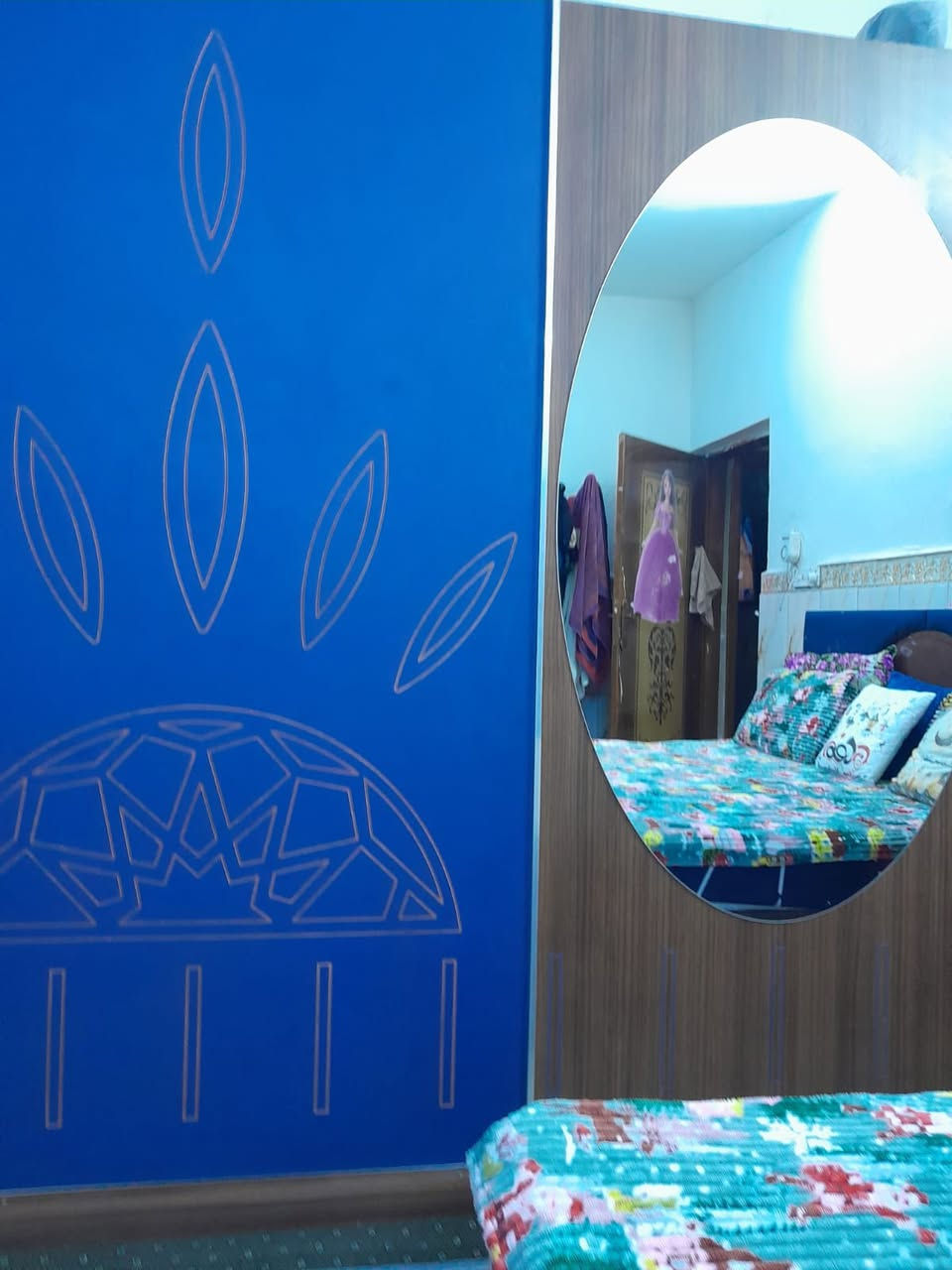 غرفه تركيه نظيفه جدا بيه ضرر بس لكنتور جدا بسيط ٥قطع وياها دوشك جديد هديه وسعرها٣٠٠ وبيه مجال للشراي خاص


**إذا كنت صاحب هذا الإعلان وتريد حذفه لأي سبب، رجاءا أرسل رسالة إلى الدعم الفني**