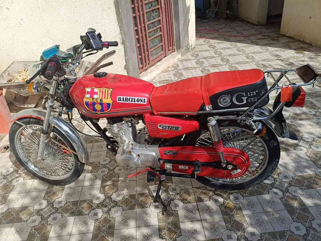 السلام عليكم دراجه للبيع 23
كفالة عامه من كلشي وجاهزه عل اخير

مكاني رفاعي 

مكلف بل نشر ***********

هاذه حساب راعيه سجاد الشويلي
