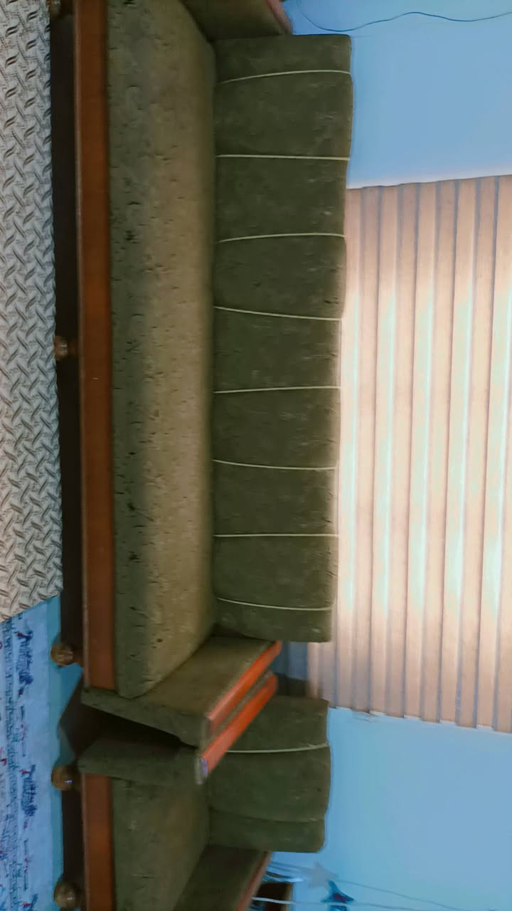 تخم.للبيع.خشب.صاج.***********
