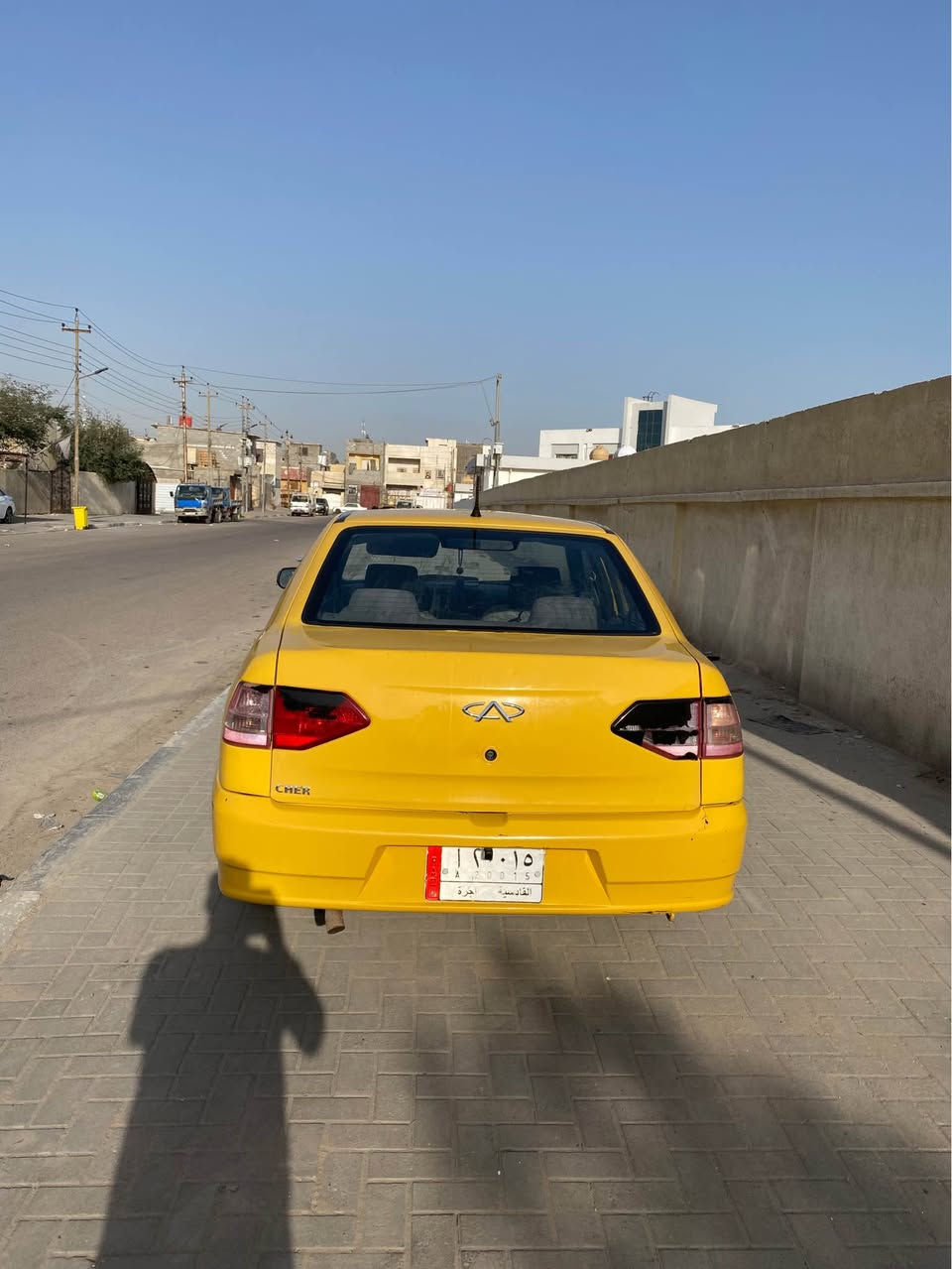 يا االله السلام عليكم شيري قادسيه مديل 2016سياره جديده ما ناقصه شي كلشي شغال تبريد شغال تتدفه محرك وكير كفاله سياره ما ناقصه شي مصفره هيه وغرامت ما عليه حداده جديده غرفته جديد مكاني البصره القبله السعر 33وبيه مجال *********** وتساب البصرة, العراق
