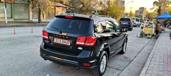 جورني موديل٢٠١٧ سته سلندر رقم اربيل تايرات جديدة سنويه جديد اي مصرف مابي تحويل ثاني يوم حادث جاملغ بنيد ***********
