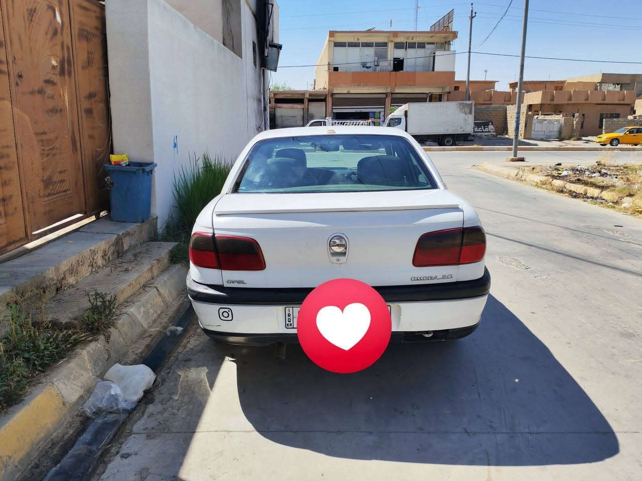 السلام عليكم
اوبل بزون موديل 97 
رقم سليمانيه 

السنويه ساقطه صار خمس أشهر

راعيها الشرعي كركوك

كشر بلادي ما مصبوغه وبيدك افحص

تبريد فول بس يعوزه غاز

صدر جديد شاده

تايرات جدد

ويل كب

المحرك اربعه 

كير جديد شاده اوتوماتيك 

السعر 40

العنوان كركوك قضاء الحويجه 

للاستفسار الاتصال على الرقم التالي 

***********
