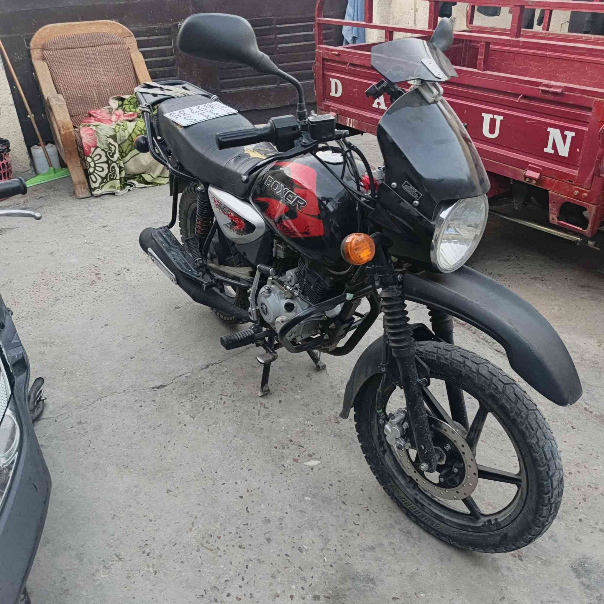 بوكسر 23 جديدة معنة الكلمة بسمي تجفيت بلشركة زنون اصلي مكان البياع تقاطع درويش ***********
