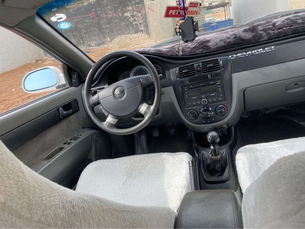 ئؤپترا مؤديل ٢٠١٣ رةشپؤش لةسةر ساخة ١٢٢ هةزار رؤشتوة گيرو مةكينةو تةقةو رةقة بةشةرت ٤ تايةي نوي لةشيرة ...    *********** أربيل, العراق
