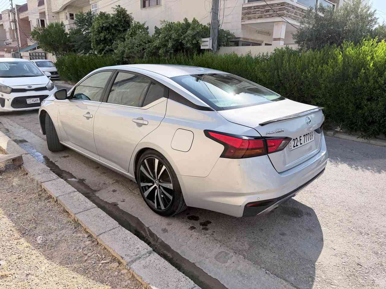 Altima 2020 SR
سەیارەکە مۆدێلی ٢٠٢٠ ە کوشین جلدە و گێڕ شەفتە ١٤٨ هەزار ڕۆیشتووە سەنەوی یازدە مانگی ماوە بەناوی خۆمە بۆنیتی سبوغە و دەرگاو چاملغی پشتەوە لای سەکن پەمپی ئەمریکایە بێ ژوورەوە بێ ئایەرباگ
نرخی 130 و معامەلە 
***********☎️ أربيل, العراق

