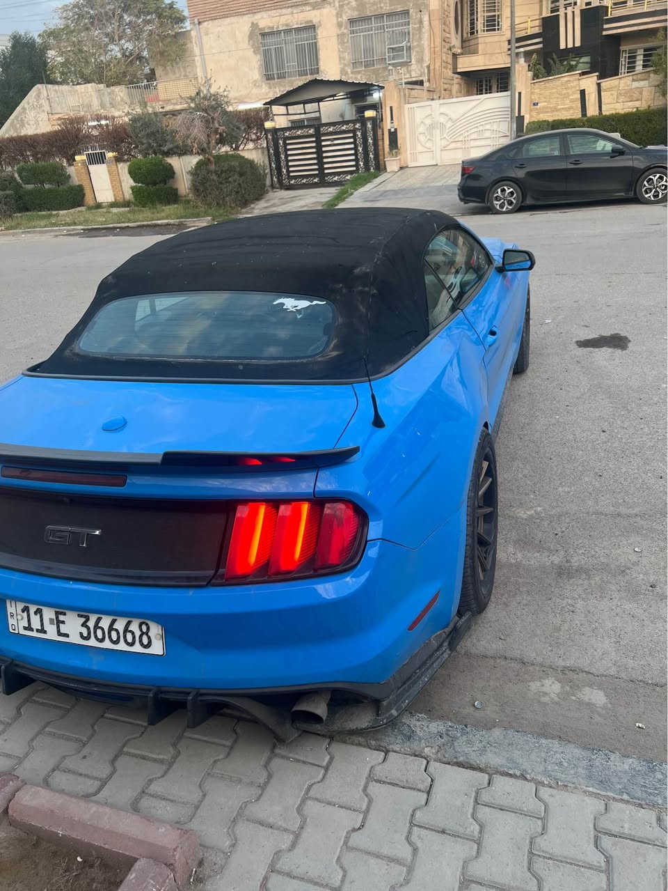 موستنك 2017 ايكو بوست كلين تايتل 
مواصفات Premium يعني فول

شاشة sync جبيرة
دشبول 7 الوان 
اشاير ترحيب 
رادارات
جلد مقاعد 2 كهرباء
تدفئة وتبريد
شفتات رياضي
والبقيات معروفة

الاضافات
دفيوزرات كاربون فايبر 
اكس بايب يم الوادي
عطاس اصلي من ايمن نغمتة كلش حلوة
برمجة مرتبة بيها اكتف اكزوزست
شوتة رياضية
ويل فيرادا وتخم تاير جدييد مو بالة
منضومه اكتفات وباتري جديد
بلكات نوزلات ريسنك

السيارة عليها ادامة من جميع النواحي وعليها رقم حلو ماشية ٧٦ميل حقيقي

رقم جديد و هزة وفحص كلة جديد 

ملاحضة : السيارة بيها كد شبر جوة باب السايق تكحيل بالكارت وبارد بسيط بالجاملغ الخلفي
 ومبدل بستم يم حيدر الكردي شغل درجه اولى 

مكان السيارة بغداد زيونه

للاستفسار : ***********

سعر ١٣٨ ورقه وبيه مجال Colombo, Sri Lanka
