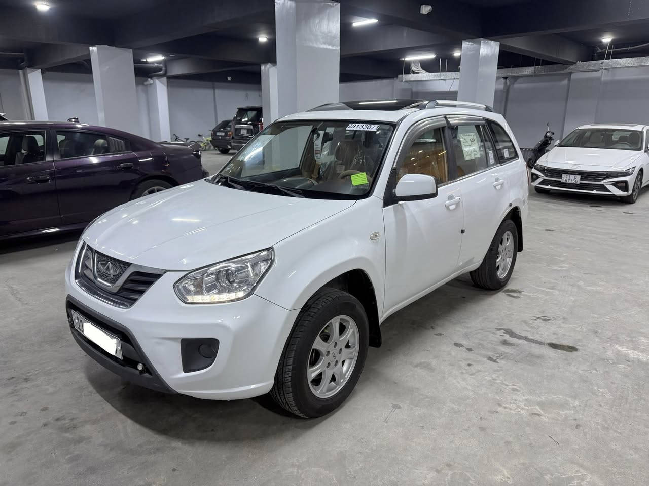 .
عندي شيري تيكو للبيع ٢٠١٤رقم بغداد جديد بسمي
سياره مكفوله محرك٢٠٠٠ كير ميكانيكي نضيفات 
سياره جديده وجهزه من كلشي وعلى يدي  كلش نضيفه
مكاني بغداد ***********
