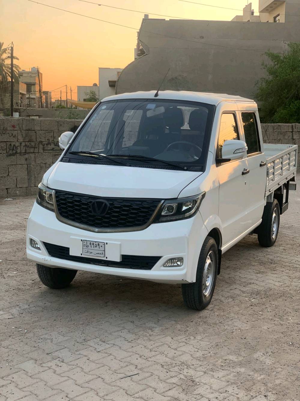 بيك اب موديل ٢٤ شانجان ماشيه ٢٩ الف كيلوا سياره جاهزه كير محرك صدر كوله جديد والسعر  ٧٠ ورقه وبيه شويه مجال