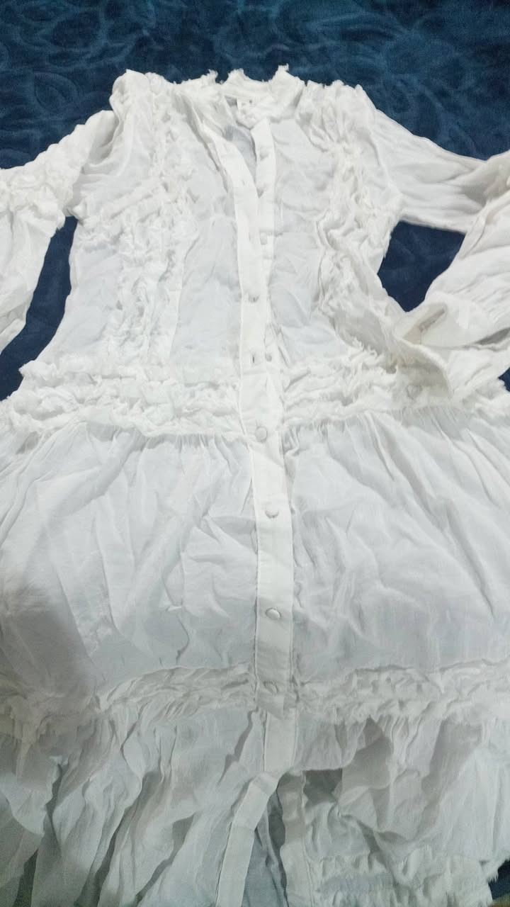 السلام عليكم فساتين مستخدم كلش قليل
اسعار مناسبة 
مخور باله خليجي اخر قطعه يلبس وزن 55 الى 60 السعر 10 والفساتين كل فستان و سعره توصيل متوفر


**إذا كنت صاحب هذا الإعلان وتريد حذفه لأي سبب، رجاءا أرسل رسالة إلى الدعم الفني**