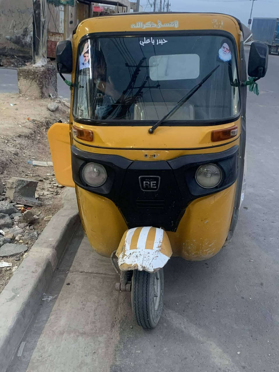 تكتك مديل19شهر 11 سنويه بصره سعرهه 4ملاين و800بيه مجال بسيط مكان ميسان قرب مستشفى البناني ***********
