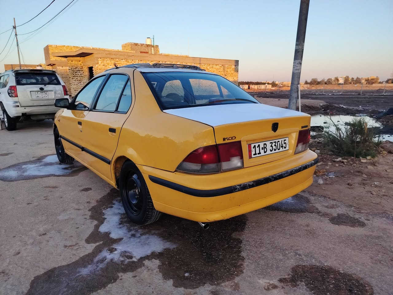 السلام عليكم للبيع سمند موديل2011سياره جديده محرك كير حداديه كله جديد تخم تاير تبريد كهربائيات كلهه شغاله  
رقم بغداد سنويه مجدده دواخل  جدد بيهه ضربه بل جاملغ الخلفي بصيطه ما واصله لداخل الباقي كفاله
 السعر ب ٣٥ وبيهه مجال العنوان الديوانية 
رقم التلفون ***********
