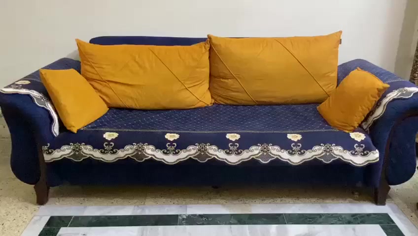 السلام عليكم 
التخم تركي 7 مقاعد سرير ومخزن سعره 250 بي اضرار بسيطة
الفاترينة 60
الميز 50
العنوان/بغداد_الغدير شارع الضريبة


**إذا كنت صاحب هذا الإعلان وتريد حذفه لأي سبب، رجاءا أرسل رسالة إلى الدعم الفني**