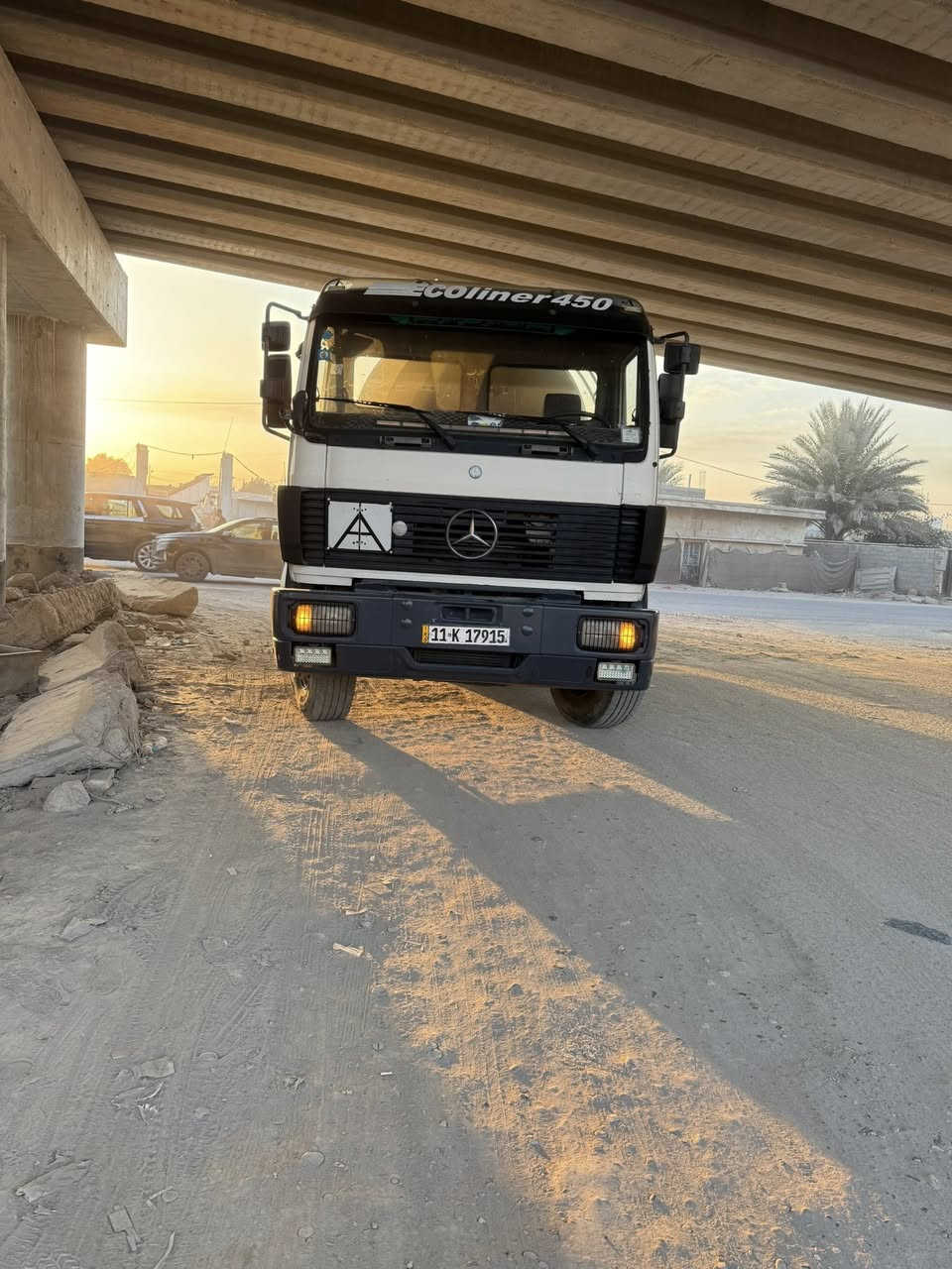 السلام عليكم للبيع السعر ٢٩٥  عنوان بابل مسيب رقم بغداد بسمي نكليزي  ***********
