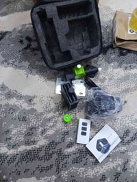 عندي هذا الجهاز ليزر جديد ما مستعمل للبيع 07728307597 جهاز طلع بلمزون