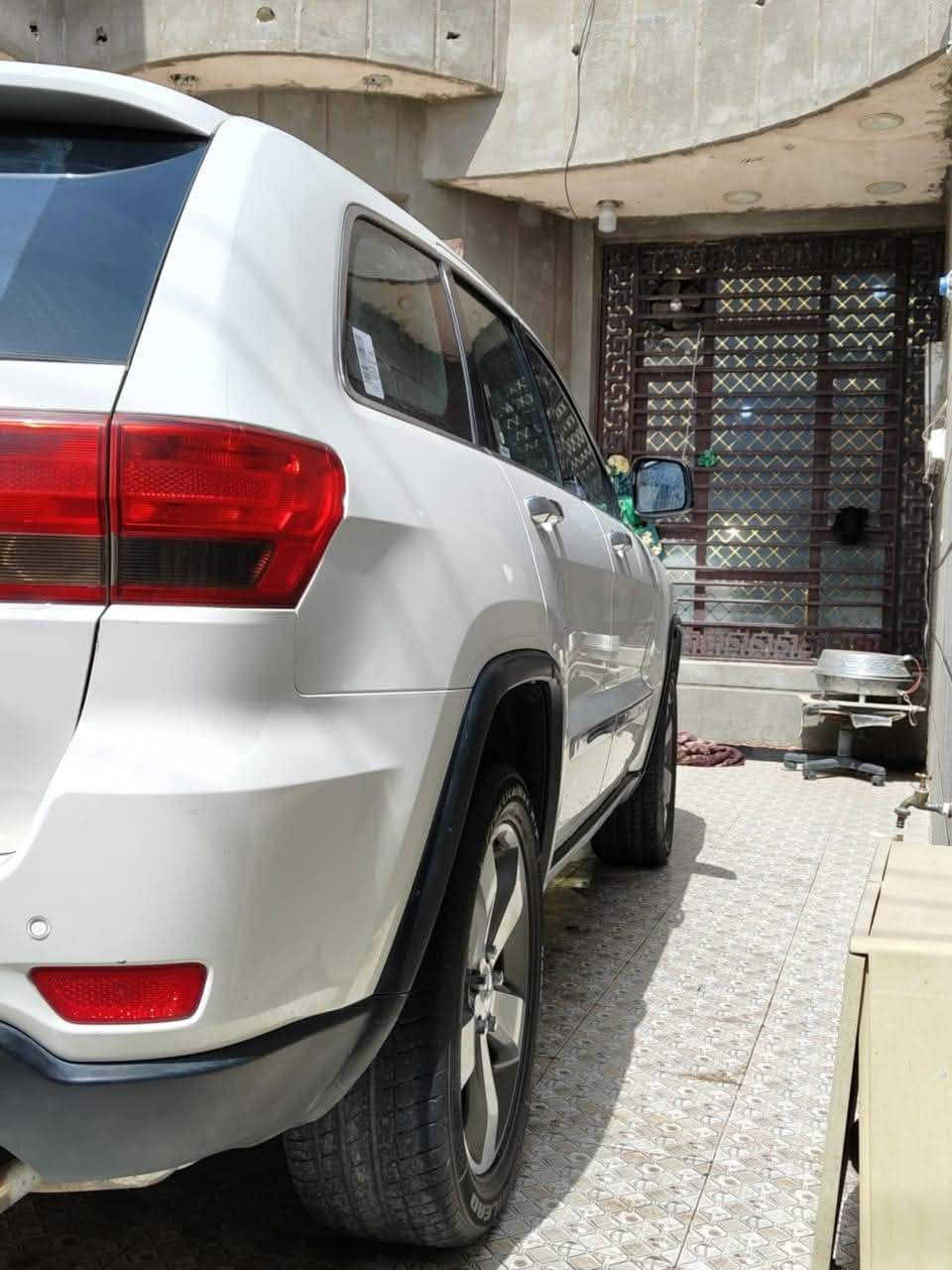 السَلٱمٌ عـَلـْيگمّ-ۈرحـْمّـٌة ٱللـّہ ﯙبُرگـّاتہ
جيب الاريدو 2011
رقم كربلاء تحويل مباشر
سياره جاهز م̷ـــِْن كلشي
 كير مكينه 
تخم تاير
حدادية
سونار موجود بل منشور
سعر 150 وبيه مجال
ذي قار _ الشطره ***********
