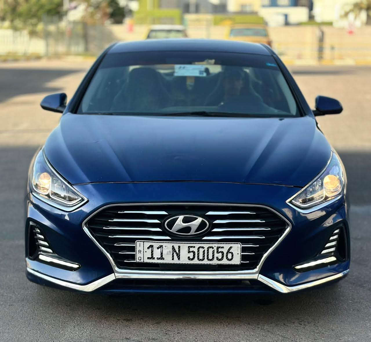 السلام عليكم ورحمة الله وبركاته
🔹 هيونداي سوناتا 2018
للبيع أو المراوس
📍 الموقع: بغداد - بسماية
📞 ***********
مواصفات السيارة:
✅ محرك 2400 سي سي (مكفول)
✅ كير مكفول
✅ ماشية 93 ألف كم فقط
✅ تبريد ثلج
✅ تخم تايرات جديد
✅ مواصفات نص فول
 المواصفات 
✔️ شاشة وسطية أصلية
✔️ كاميرا خلفية
✔️ نقطة عمياء
✔️ مثبت سرعة
✔️ تحكم بالستيرن من الجهتين
✔️ 3 وضعيات قيادة
* رقم بغداد (سنوية للـ30 ورقم جديد)
* صبغ 3 قطع
* قطعة تبديل بلادي
* ⁠حادث خلفي
* بدون أيرباك
* بدون أي دواخل
* صور الحادث مرفقة بالمنشور 
💰 السعر المطلوب: 123ورقة
للاستفسار أو المعاينة:
📞 ***********
