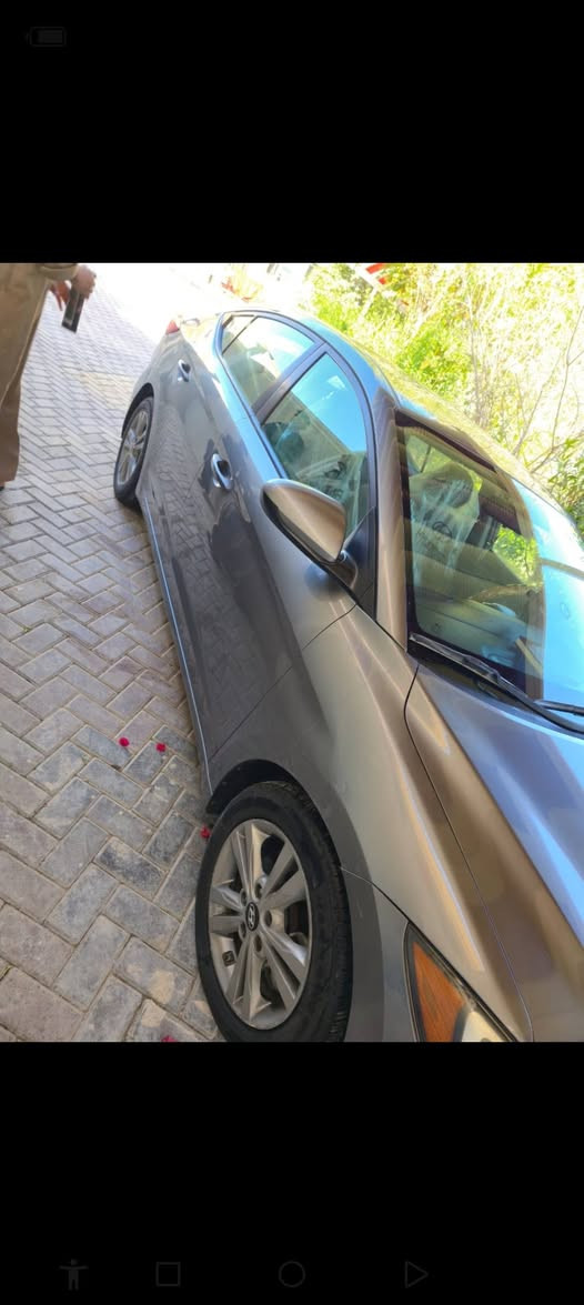 النتر 17 امريكي بسمي رقم انكليزي هزه جديده سنويه 2030
مكينه دوش حادث ثلاث قطع بدون دواخل والسونار مرفوق مكينه كير تخم تاير 4 بصمات تحكمات ستيرن تدفئه كشن رادار مانع انزلاق اي نقص مابيه
مكان السياره كربلاء الحسينيه السعر 125
***********
