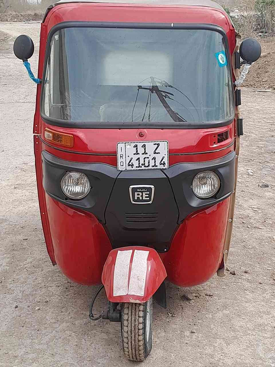 تكتك 18رقم وسنويه انكليزي مصبوغه عام
جاهزه كبل للشارع 5وبيها مجال قليل *********** موجود واتساب
