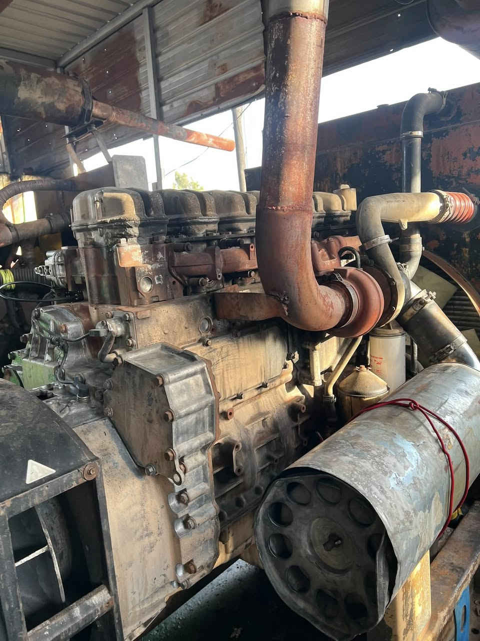 اسكانيا بومه 124 استندر التوليد350kv السعر٦٠ بيه مجال بسيط الاستفسار اتصال ع هاذ الرقم ***********
