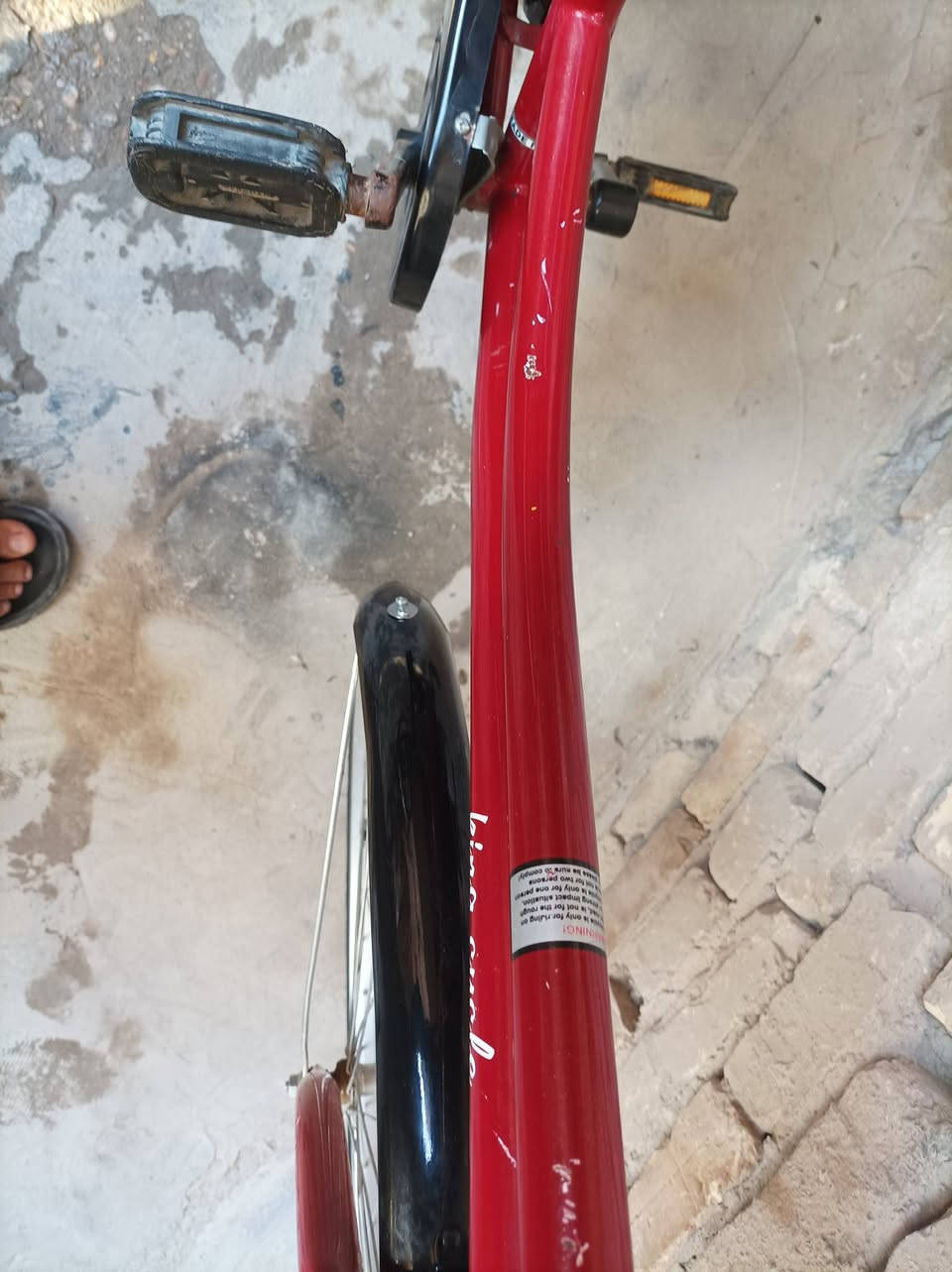 بايسكل بناتي للبيع.جديد حاويه  الحجم 27. السعر 75. وبيه مجال الناصريه مركز حي الثوره واتساب ***********
