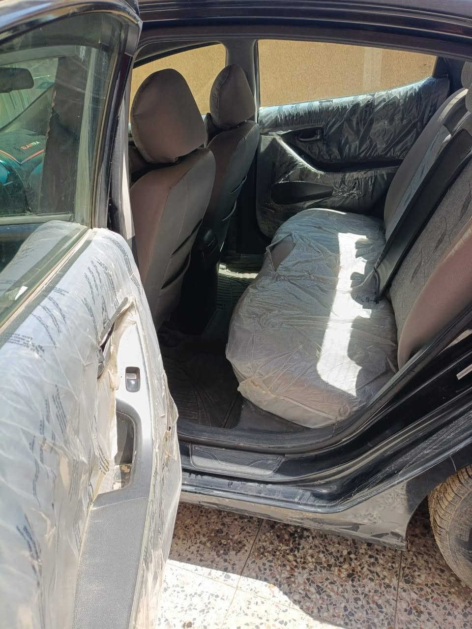 انترا موديل 13 امريكي  سيارة مال بيت حلوة مابيهة نقص ‏‪0790 260 8408‬‏ هاذة رقم صاحبهة
