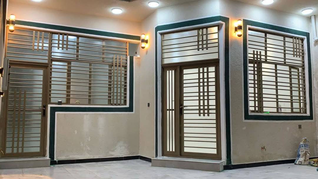 السلام عليكم البيت اللبيع الشبانات قرب جامع الإمام السجاد ع مساحه البيت 177متر بناء حديث جاهز ماتصرف عليه الف ***********
