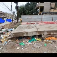 قطعة ارض للبيع 50 متر واجهه 10 ونزال 5 على الشارع العام شرطة الخامسة (...