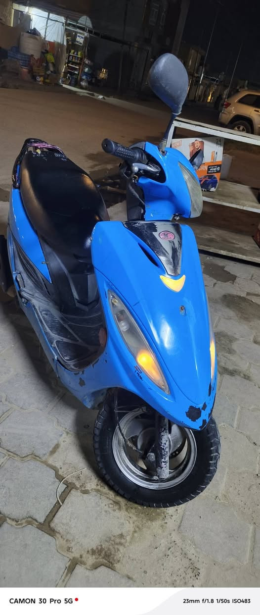 سلام عليكم دراجه جي فور    ، كامله وجاهزه اي نقص مابيهه تخم تاير كهربائيات مكينه مامفتوحه النضافك كدامك     السعر 400وبيهه مجال قليل ‏‪***********‬‏ مكان الرفاعي
