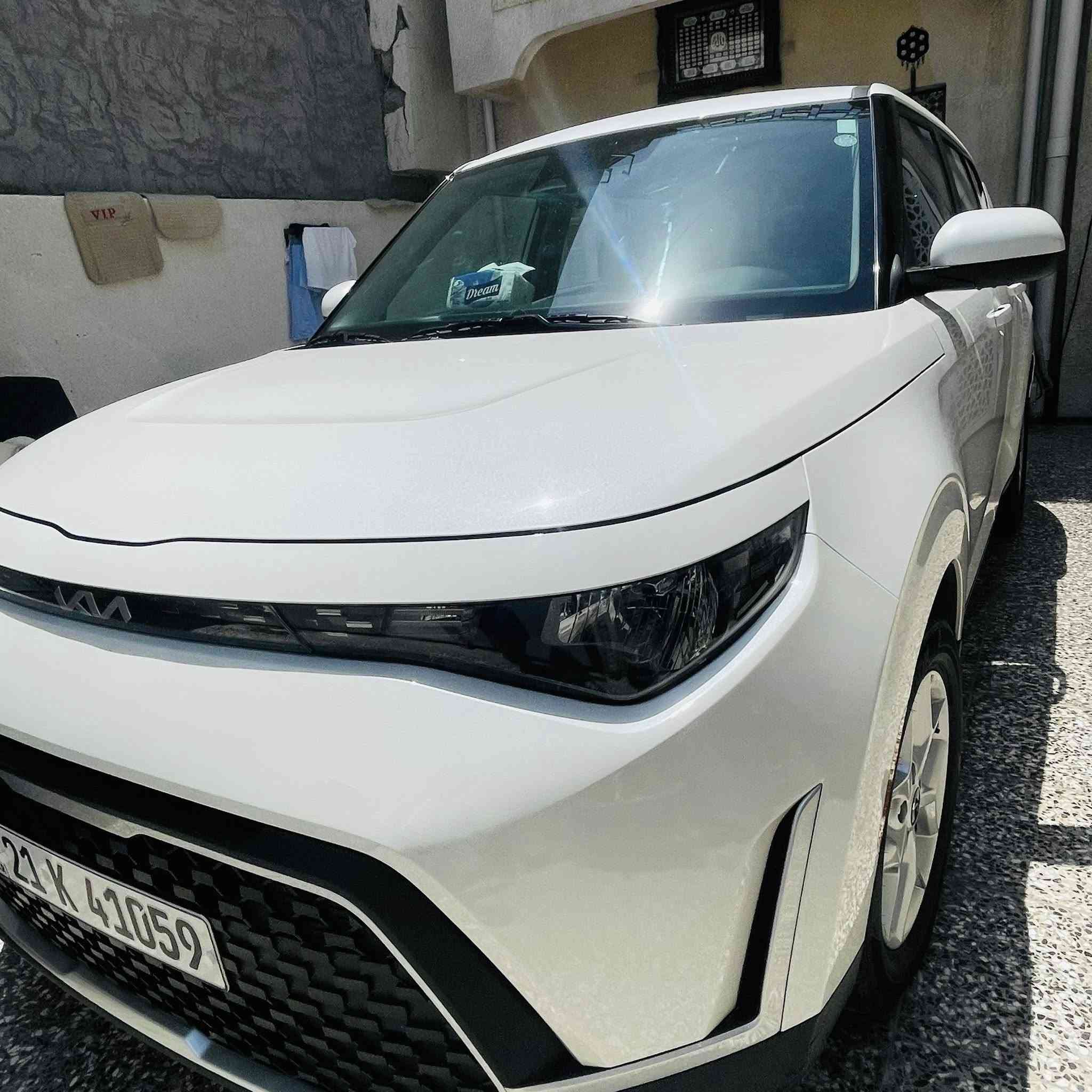 📍 الموقع: الغزالية
🔹 كيا سول (Kia Soul) موديل 2023
🔹 محرك 2.0 لتر MPI NU
🔹 4 سلندر
🔹 أوتوماتيك 

🛣️ الممشى: 52 ألف

✅ كاميرا خلفية
✅ 6 وسائد هوائية
✅ ABS + ESC + Traction Control
✅ تحذير الاصطدام الأمامي مع الكبح التلقائي
✅ الحفاظ على المسار والتنبيه عند مغادرته
✅ مراقبة ضغط الإطارات TPMS
✅ تشغيل تلقائي للضوء العالي

💰 السعر: 160 ورقة قابل للتفاوض بالمعقول

📌 ملاحظة: السيارة بيها حادث بالباب الخلفي جهة الراكب (عكس السايق)، وصورة الحادث موجودة ضمن المنشور

***********
