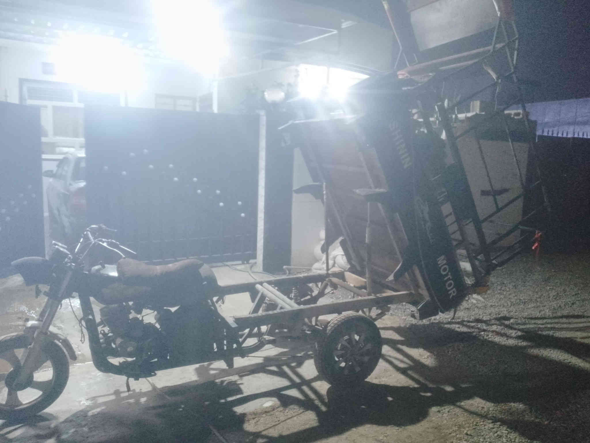 سلام عليكم ستوته موديل 18 للبيع ومروسه حسب القناعه سعر 725 بي مجال نقصه بطاريه عنوني كركوك فيلق ***********
