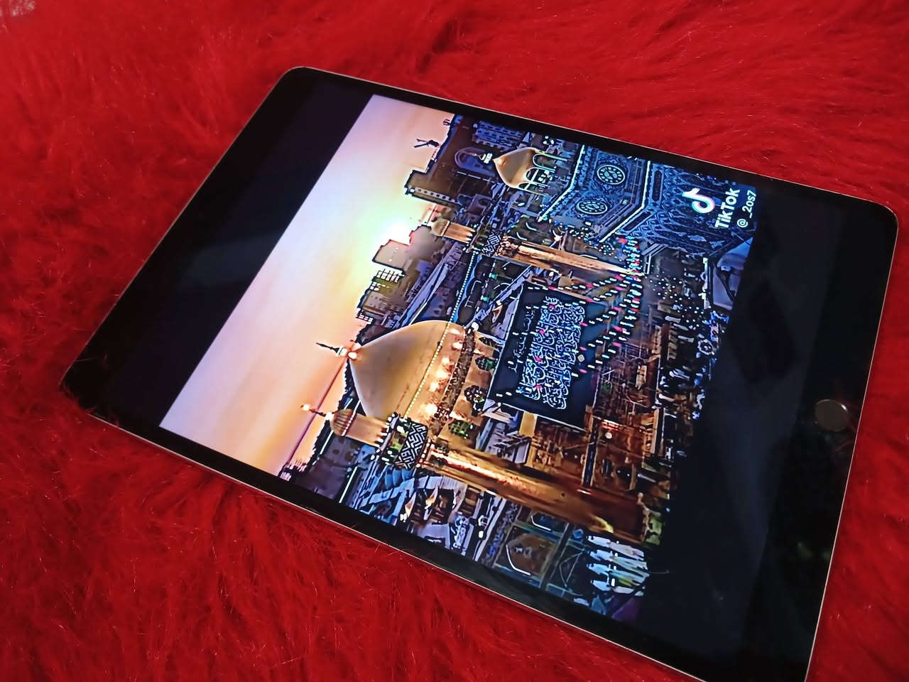 ايباد 10.5آير برو رايده ب250وبيه مجال بسيط ذاكرته256 مكانه لبياع بشارع الرافدين .....


**إذا كنت صاحب هذا الإعلان وتريد حذفه لأي سبب، رجاءا أرسل رسالة إلى الدعم الفني**