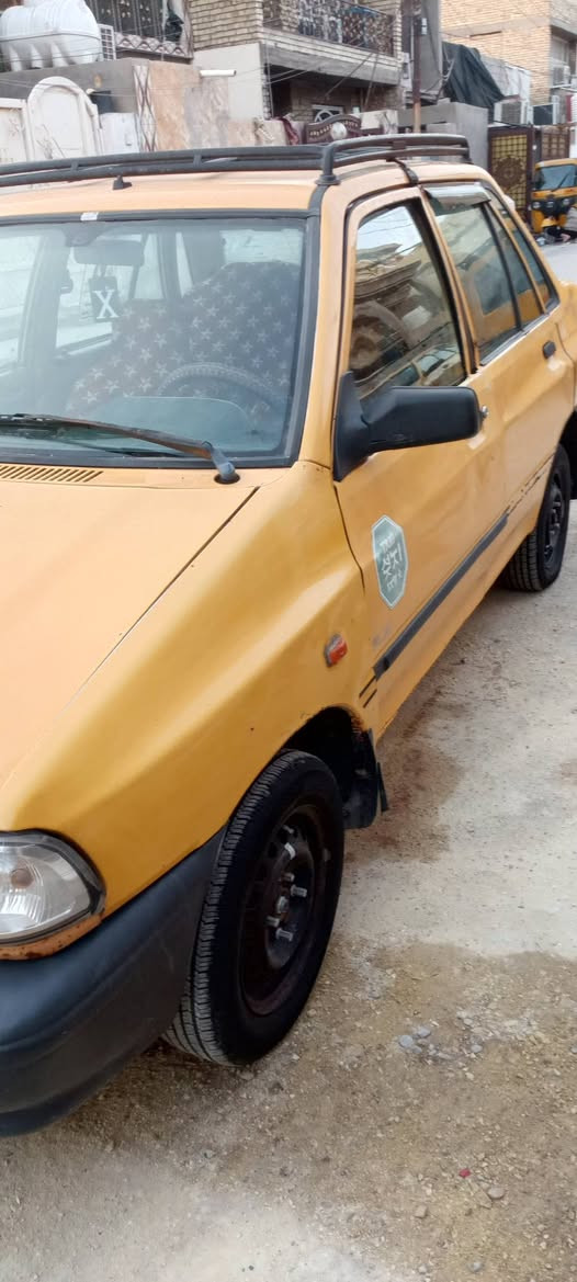 السلام عليكم سايبه 2009 شواصيه حلوات هيئه وغرامات مصفره رقم انكليزي السعر 18 المكان بغدادالزعفرانيه الرقم ***********
