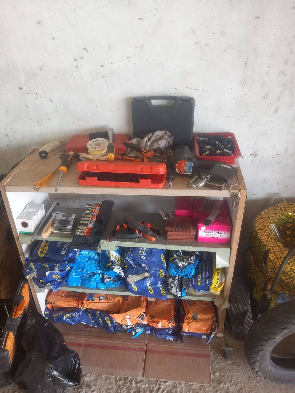 السلام عليكم محل بنجر كامله البيع غراض جدا ستعمل شهرين
مكانه السماوة رقم ***********غرض بيع عدم تفرق
