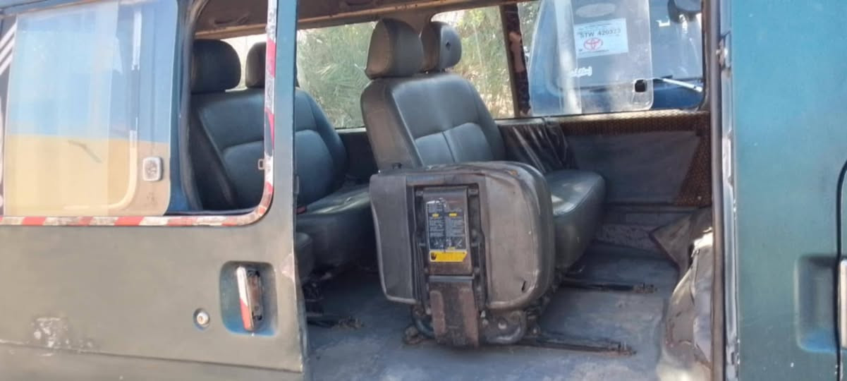 سلام عليكم كيا بستا موديل 95 سنويه 26 شهر 5 كير محرك اكسل شواصي مكفول السعر 43وبيه  مجال مكان ديالى بلدروز ***********
