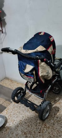 عربانه • يتحول لسرير • يتحمل نفرين