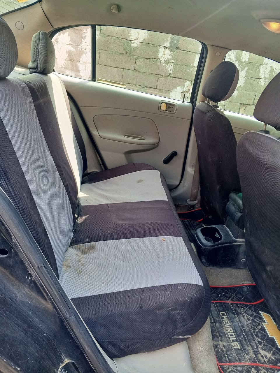 للبيع كوبلت 2007 رقم بغداد باسمي سنويه ل 27 مكينه وكير جدد اوتوماتيك جاملغ وصبغ حزام فقط كهربائيات كلها شغاله تخم تاير جديد حداديه جديده سياره جاهزه كل نقص ما بيها السعر 35 وبيها مجال مكان السياره ناصريه مركز المدينه مكلف بالنشر الشراي يتصل على الرقم فقط لا حد يعلق رجاء***********
