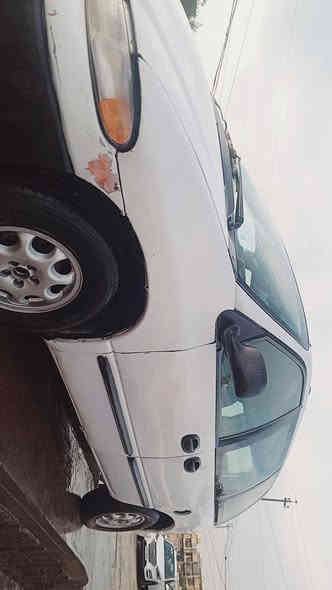 اللهم صل على محمد وآل محمد 
السلام عليكم أحبتي 
سياره دوج كرفان 
موديل 2000 محرك3000
سياره مثل ما واضح كشرتها نظيفه تجي وتشوف بعينك 
مكينه وكير غير مكفول 
بأسمي رقم وسنويه جدد هزه جديده 
السعر 45 وبيها مجال 
المكان بغداد 
للاتصال ***********
